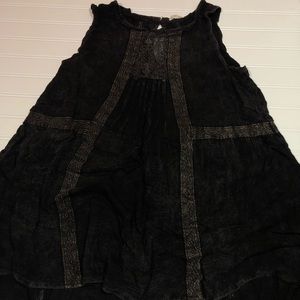 Boutique tank size small